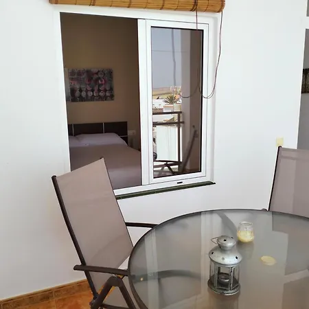 Apartamento Garcia Lorca 627,solo Famila Y Parejas